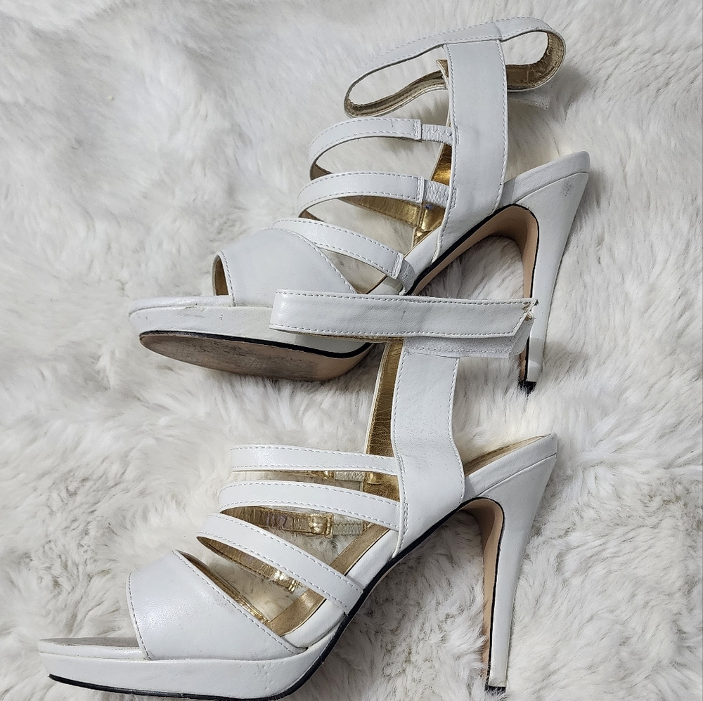 Elegant White Women's Heels - Picture 9 of 9